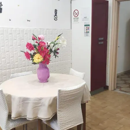 Casa Via Pordenone Apartment *